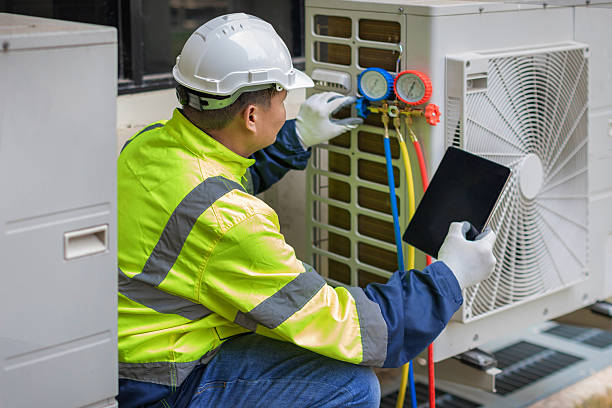 Professional Hvac technician working in Anoka, MN